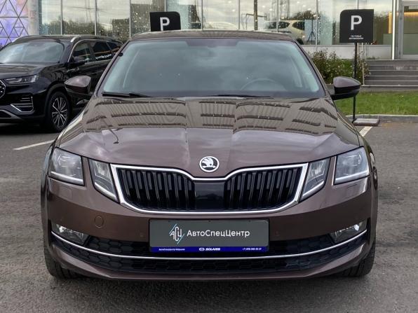 Skoda Octavia III (A7) Рестайлинг с пробегом 2019 года, цена 2 164 000 рублей, 106097 км, лифтбек, Автокод Объявления