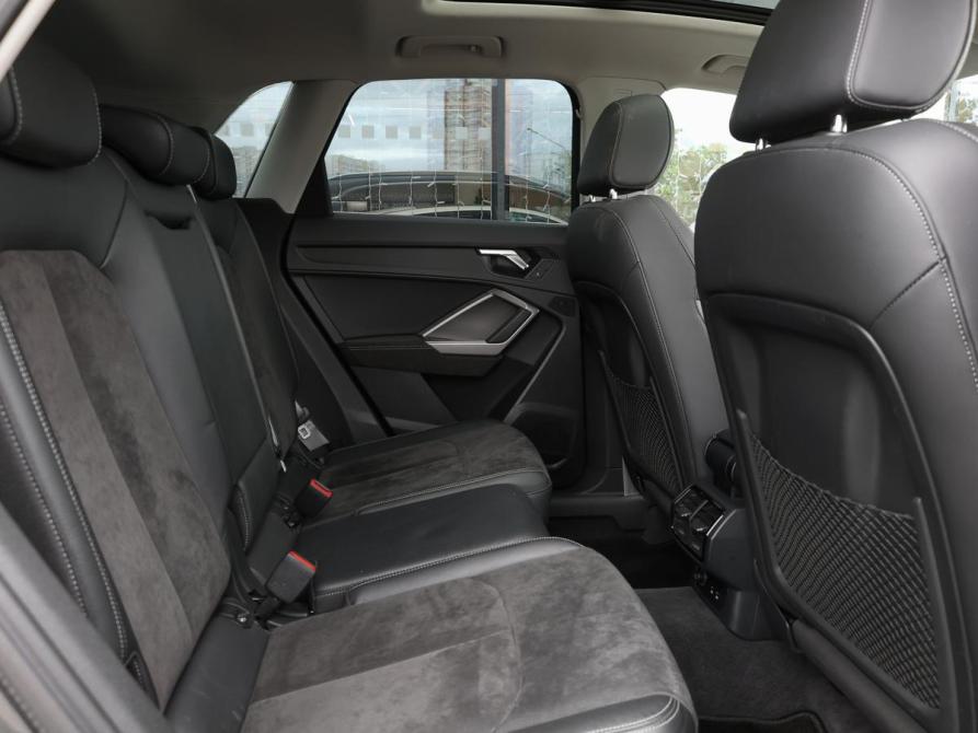 Audi Q3 II (F3) Москва  - изображение 12