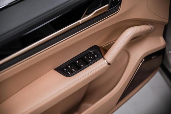 Новый Porsche Cayenne III Рестайлинг 2026 года, цена 18 900 000 рублей, внедорожник, Автокод Объявления