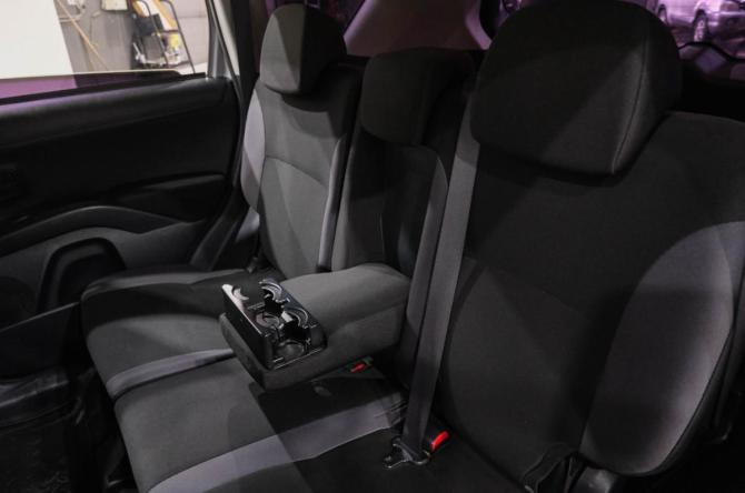 Mitsubishi Outlander II Рестайлинг с пробегом 2012 года, цена 1 229 000 рублей, 193000 км, внедорожник, Автокод Объявления