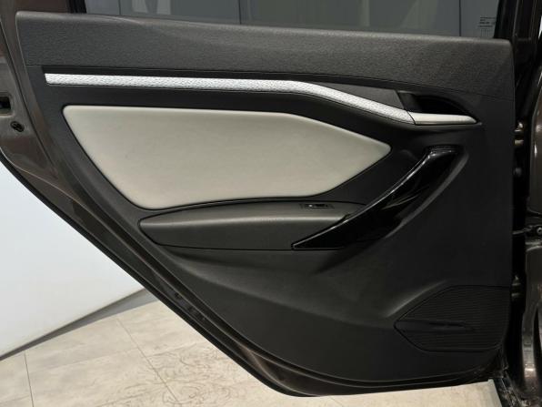 Lada (ВАЗ) Vesta I с пробегом 2020 года, цена 1 170 000 рублей, 92199 км, универсал, Автокод Объявления