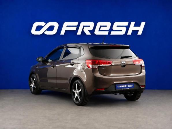 Kia Rio III Рестайлинг с пробегом 2015 года, цена 1 093 051 рубль, 126913 км, хэтчбек, Автокод Объявления