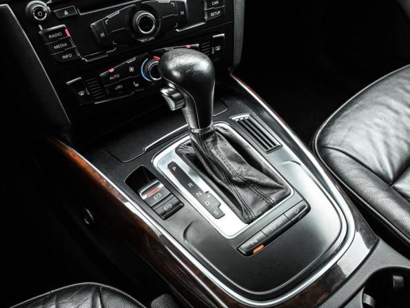 Audi Q5 I (8R) с пробегом 2008 года, цена 1 274 000 рублей, 237904 км, внедорожник, Автокод Объявления