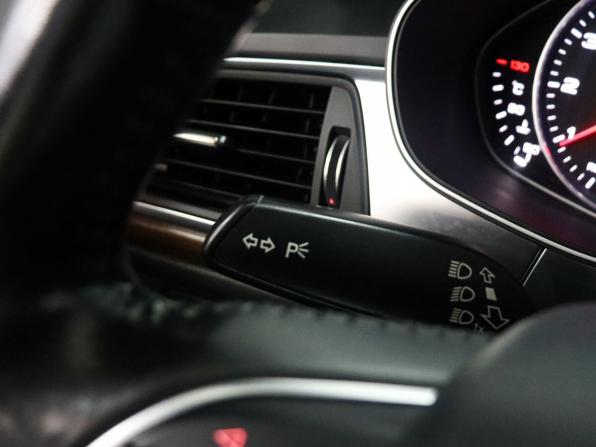 Audi A6 IV (C7) Рестайлинг с пробегом 2015 года, цена 2 159 000 рублей, 113354 км, седан, Автокод Объявления