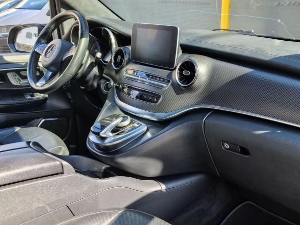 Mercedes-Benz V-Класс III (W447) Рестайлинг с пробегом 2019 года, цена 5 400 000 рублей, 132821 км, минивэн, Автокод Объявления
