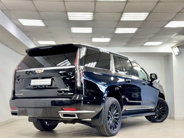 Cadillac Escalade V с пробегом 2021 года, цена 9 500 000 рублей, 43824 км, внедорожник, Автокод Объявления