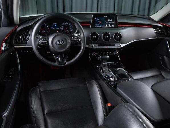 Kia Stinger I с пробегом 2019 года, цена 2 590 000 рублей, 90579 км, лифтбек, Автокод Объявления