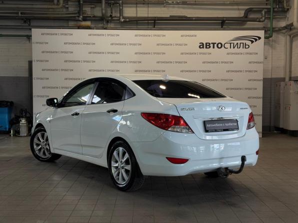 Hyundai Solaris I с пробегом 2014 года, цена 629 000 рублей, 190000 км, седан, Автокод Объявления