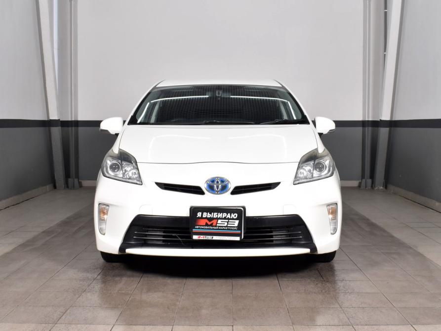 Toyota Prius III Рестайлинг (XW30) Кемерово  - изображение 2
