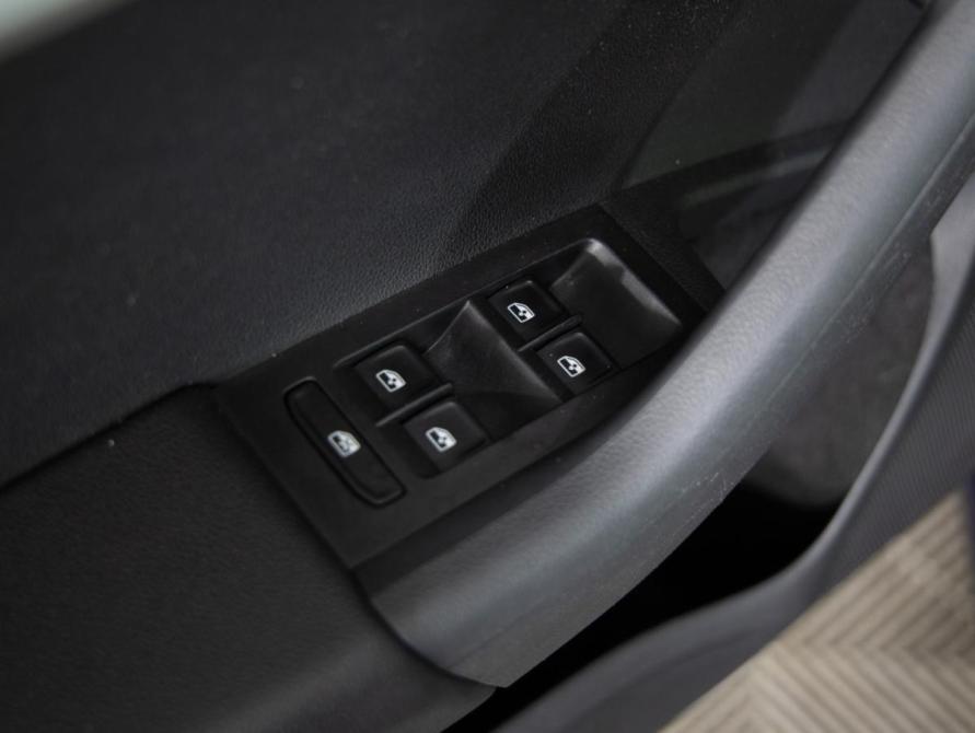 Skoda Octavia III (A7) Санкт-Петербург  - изображение 19
