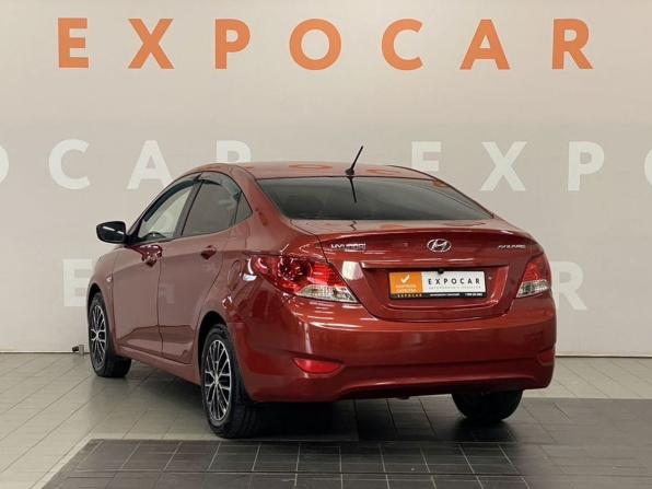 Hyundai Solaris I с пробегом 2014 года, цена 750 000 рублей, 195189 км, седан, Автокод Объявления