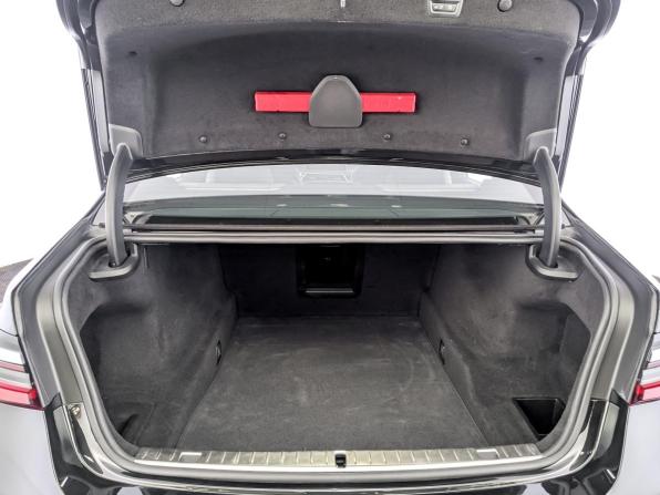 BMW 7 серии VI (G11/G12) Рестайлинг с пробегом 2020 года, цена 5 390 000 рублей, 86374 км, седан, Автокод Объявления