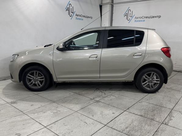 Renault Sandero II с пробегом 2014 года, цена 759 800 рублей, 128000 км, хэтчбек, Автокод Объявления