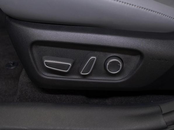 Toyota RAV4 VI (XA60) с пробегом 2026 года, цена 4 020 000 рублей, 9 км, внедорожник, Автокод Объявления