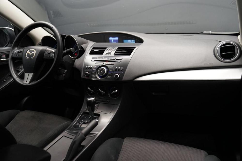 Mazda 3 II (BL) Рестайлинг Крым  - изображение 22