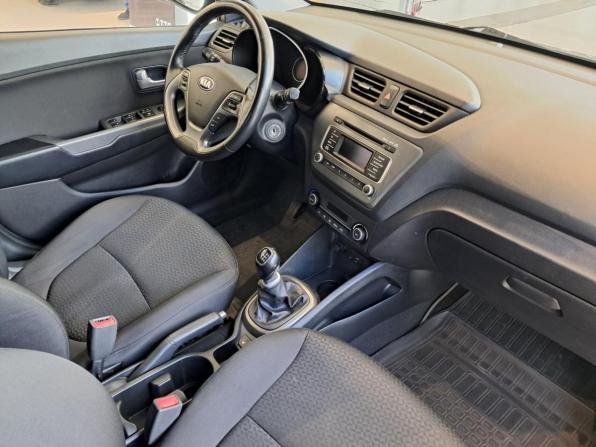 Kia Rio III Рестайлинг с пробегом 2017 года, цена 1 072 000 рублей, 100214 км, седан, Автокод Объявления