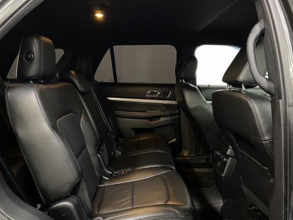 Ford Explorer V Рестайлинг 2 с пробегом 2018 года, цена 3 579 000 рублей, 107500 км, внедорожник, Автокод Объявления