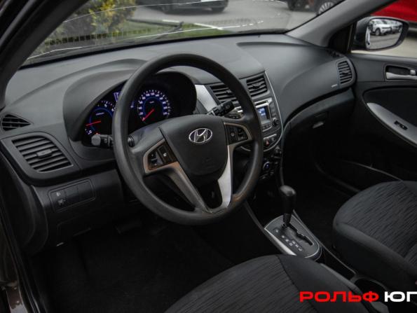 Hyundai Solaris I Рестайлинг с пробегом 2015 года, цена 868 000 рублей, 146817 км, хэтчбек, Автокод Объявления