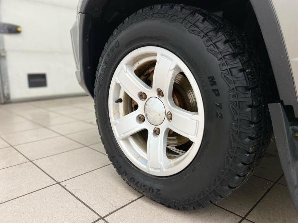 Chevrolet Niva I Рестайлинг с пробегом 2017 года, цена 620 000 рублей, 93230 км, внедорожник, Автокод Объявления