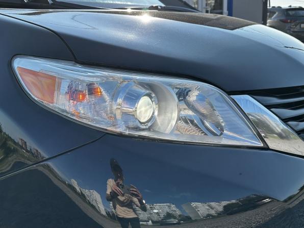 Toyota Sienna III с пробегом 2010 года, цена 2 050 000 рублей, 228619 км, минивэн, Автокод Объявления