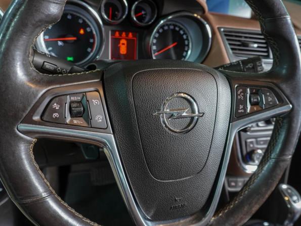 Opel Mokka I с пробегом 2013 года, цена 1 149 000 рублей, 181497 км, внедорожник, Автокод Объявления