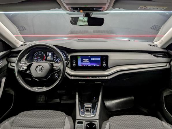 Skoda Octavia IV (A8) с пробегом 2021 года, цена 2 195 000 рублей, 103998 км, лифтбек, Автокод Объявления