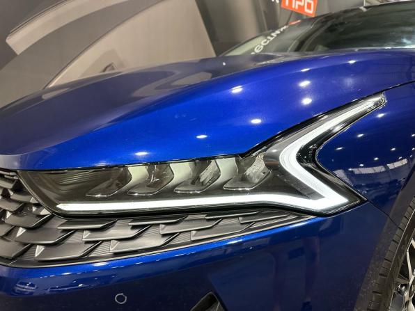 Kia K5 III с пробегом 2021 года, цена 2 780 000 рублей, 53699 км, седан, Автокод Объявления