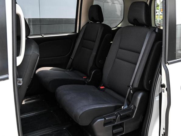 Nissan Serena V (C27) с пробегом 2018 года, цена 1 879 000 рублей, 117935 км, минивэн, Автокод Объявления