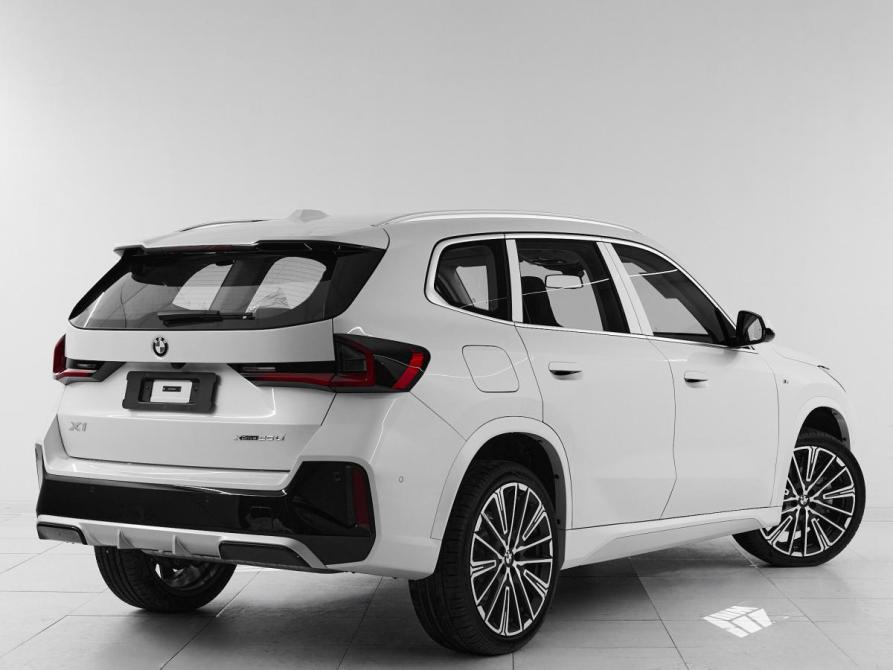 BMW X1 III (U11/U12) Москва  - изображение 6