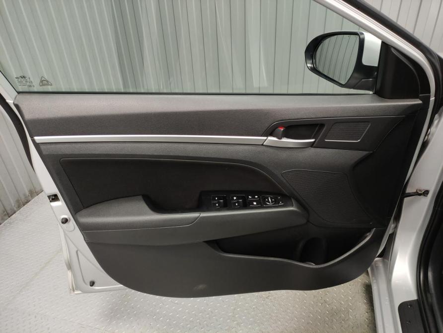 Hyundai Elantra VI (AD) Рестайлинг Пермь  - изображение 14