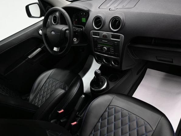 Ford Fusion I Рестайлинг с пробегом 2009 года, цена 465 000 рублей, 191840 км, хэтчбек, Автокод Объявления