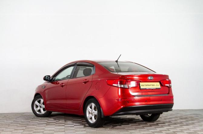 Kia Rio III Рестайлинг с пробегом 2016 года, цена 979 000 рублей, 278000 км, седан, Автокод Объявления