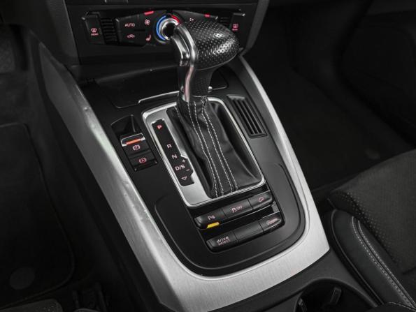 Audi Q5 I (8R) Рестайлинг с пробегом 2016 года, цена 2 300 000 рублей, 148602 км, внедорожник, Автокод Объявления