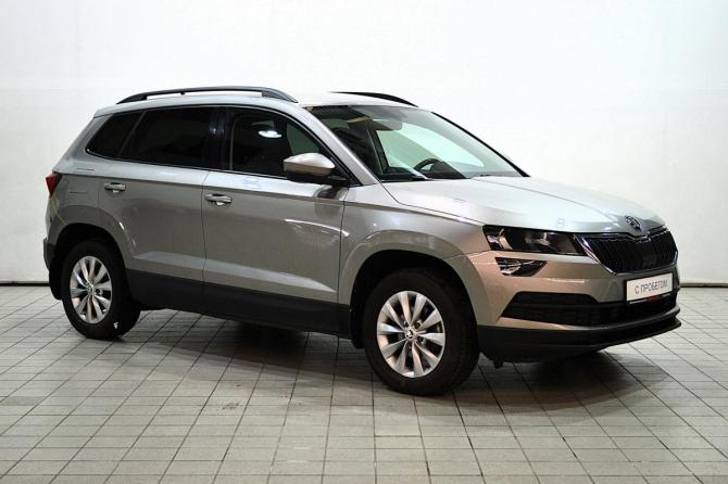 Skoda Karoq I с пробегом 2021 года, цена 2 250 000 рублей, 74000 км, внедорожник, Автокод Объявления