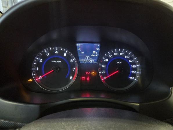 Hyundai Solaris I с пробегом 2011 года, цена 500 000 рублей, 204497 км, хэтчбек, Автокод Объявления