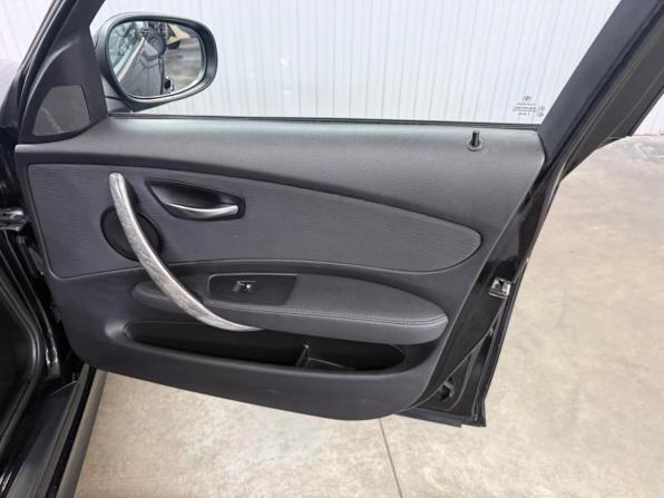 BMW 1 серии I (E81/E82/E87/E88) Рестайлинг с пробегом 2010 года, цена 797 000 рублей, 189896 км, хэтчбек, Автокод Объявления
