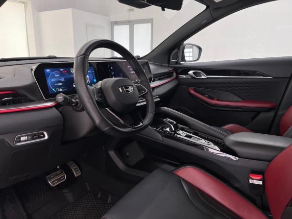 Geely Coolray I Рестайлинг с пробегом 2024 года, цена 2 250 000 рублей, 39050 км, внедорожник, Автокод Объявления