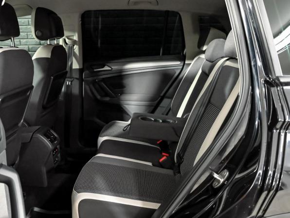Volkswagen Tiguan II с пробегом 2018 года, цена 2 550 000 рублей, 125703 км, внедорожник, Автокод Объявления