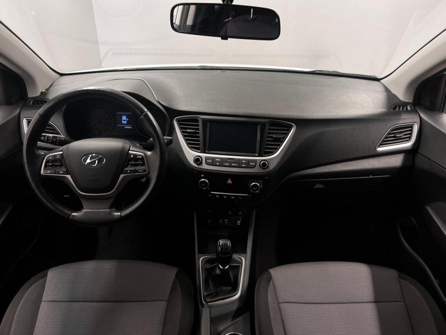 Hyundai Solaris II Санкт-Петербург  - изображение 9