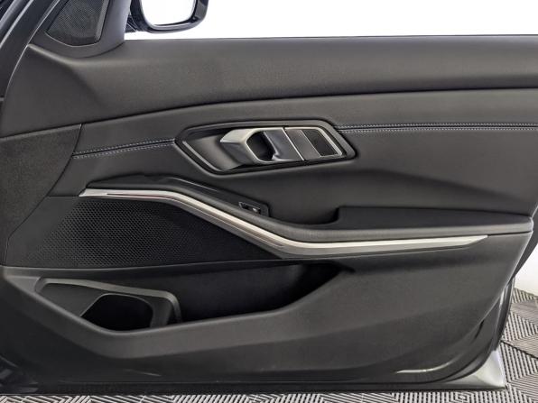BMW 3 серии VII (G2x) с пробегом 2021 года, цена 4 750 000 рублей, 41844 км, седан, Автокод Объявления