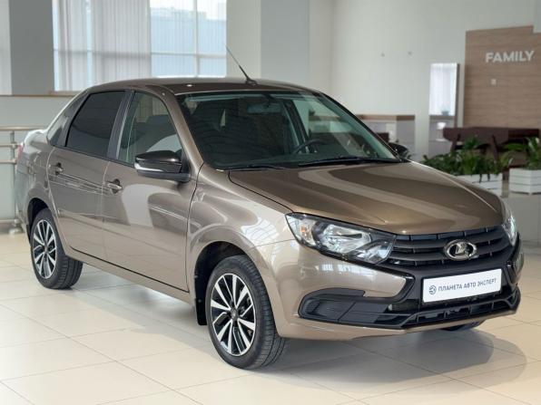 Lada (ВАЗ) Granta I Рестайлинг с пробегом 2024 года, цена 895 000 рублей, 30358 км, седан, Автокод Объявления