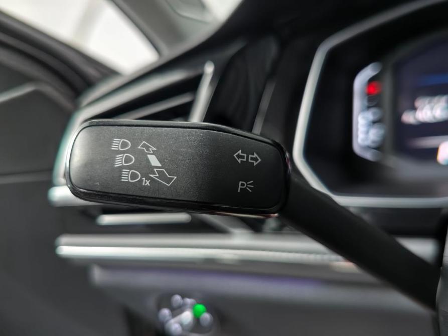 Volkswagen Sagitar III Рестайлинг Москва  - изображение 14