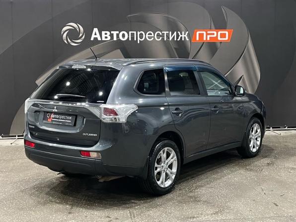 Mitsubishi Outlander III с пробегом 2013 года, цена 1 440 000 рублей, 187927 км, внедорожник, Автокод Объявления