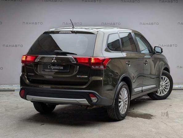 Mitsubishi Outlander III Рестайлинг 2 с пробегом 2016 года, цена 1 435 000 рублей, 178897 км, внедорожник, Автокод Объявления