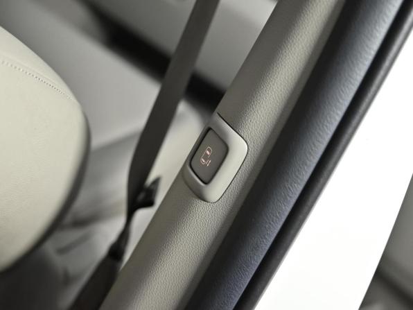 Kia Carnival III с пробегом 2018 года, цена 2 349 000 рублей, 109000 км, минивэн, Автокод Объявления