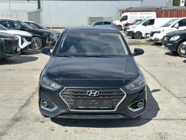 Hyundai Solaris II с пробегом 2018 года, цена 1 179 000 рублей, 136005 км, седан, Автокод Объявления