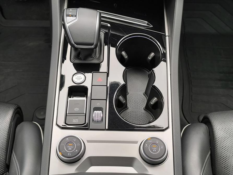 Volkswagen Touareg III Москва  - изображение 16