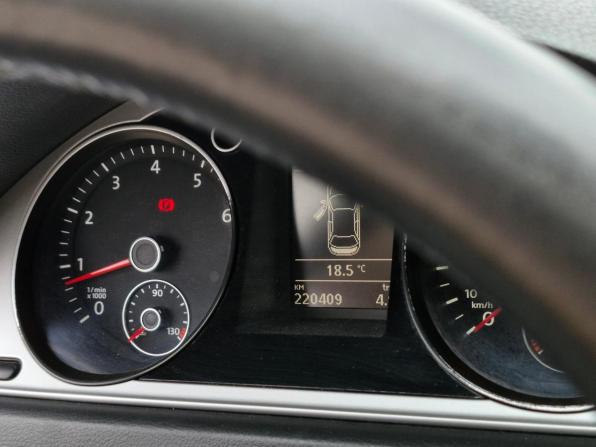 Volkswagen Passat B7 с пробегом 2011 года, цена 835 000 рублей, 220409 км, седан, Автокод Объявления