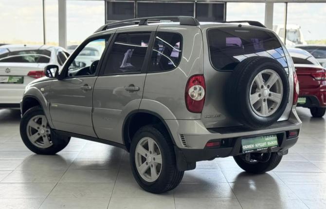 Chevrolet Niva I Рестайлинг с пробегом 2014 года, цена 649 000 рублей, 145000 км, внедорожник, Автокод Объявления