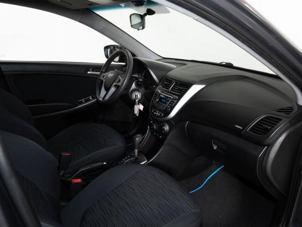 Hyundai Solaris I Рестайлинг с пробегом 2015 года, цена 1 110 000 рублей, 88907 км, седан, Автокод Объявления